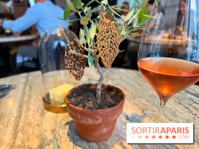 Restaurant Alan Geaam - Feuille de Man'ouché au zaatar