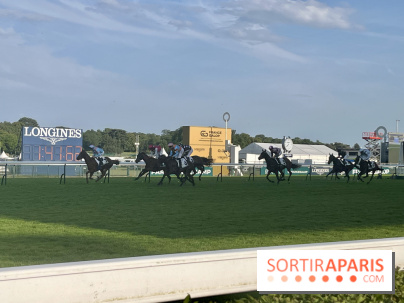 Jeuxdi by Longchamp - course hippique
