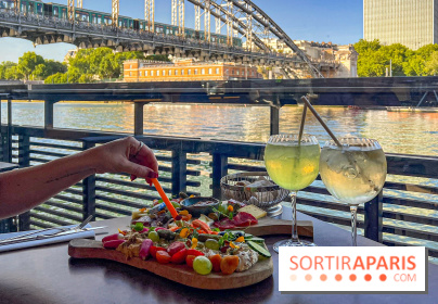 Bar du OFF Paris Seine - 1EE609BB AC9A 48E7 A7C5 32B846D94439