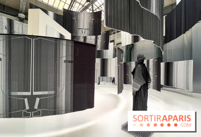 Art Basel Paris 2025 : Issey Miyake sublime textile et lumière dans une installation gratuite