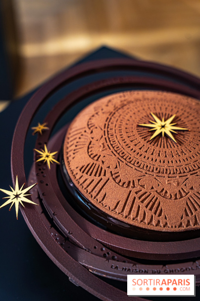 Bûche de Noël Opéra Garnier de la Maison du Chocolat 2025 - photos - A7C07798