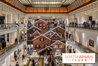 Les vitrines de Noël 2025 du Bon Marché : le grand magasin se métamorphose en (Bon) Marché de Noël