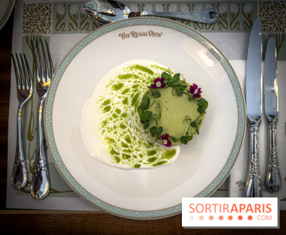 The Regal View - entrée