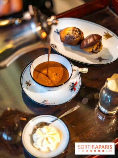 Le chocolat chaud signature 2025 de La Réserve Paris
