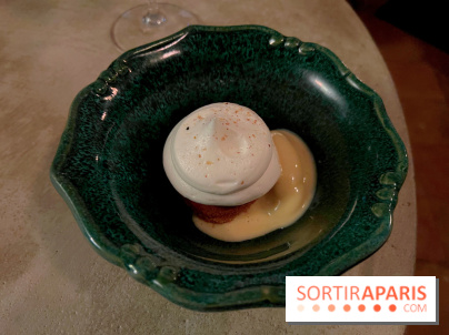 Vivide - Dessert meringue poivre et glace piment