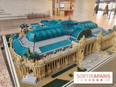 Insolite : assistez au montage en live d'une maquette LEGO du Grand Palais