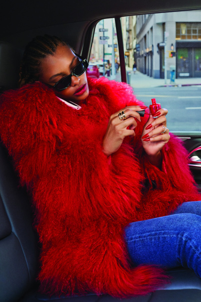 OPI Loves Color : Pop up immersif les 29 & 30 mai 2026 - BrandCampaign 2025 TIF BigAppleRed Bree 0365 CMYK