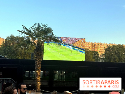 Splash à Asnières-sur-Seine, l’écran géant de la fanzone en plein air