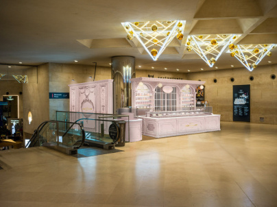 Le Café Pouchkine s'installe au Louvre