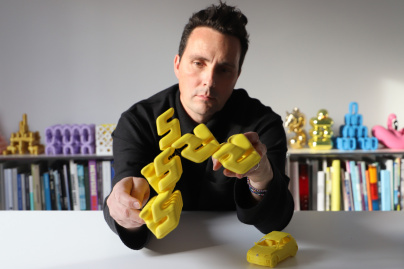 WT5 SHOW : Renault s'invite au Centre Pompidou avec un spectacle gratuit de Sadeck Berrabah et une installation de structures par Cyril Lancelin