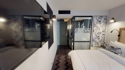 Mom'Art, hôtel familial à Montmartre, se renouvelle avec succès