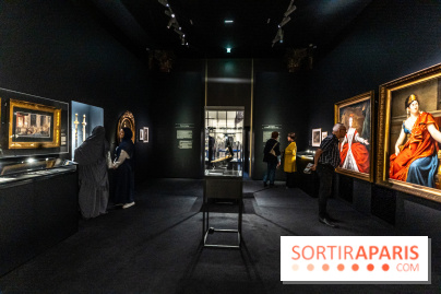 L'exposition gratuite des Bijoux de scène de la Comédie Française se dévoile à l'Hôtel Mercy-Argenteau