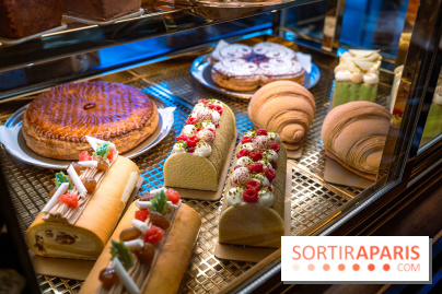 La Bûche de Noël croissant insolite du Bacha Coffee