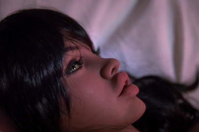 Ouverture d'une maison close de poupées à Paris