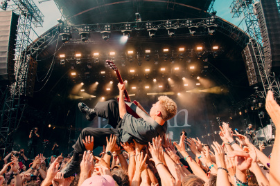 Rock en Seine 2025 : Jour 5 avec QOTSA, Fontaines D.C., Last Train... on y était, on vous raconte