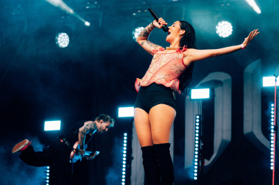 Rock en 2026 : Jour 4 avec Deftones, Amyl and the Sniffers... on y était, on vous raconte