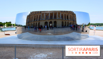 C-Curve d'Anish Kapoor au Château de Versailles