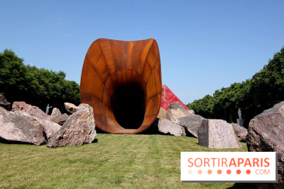 Dirty Corner d'Anish Kapoor au Château de Versailles