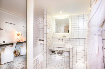 Les chambres de La Maison des Champs Elysées deviennent plus coutures...