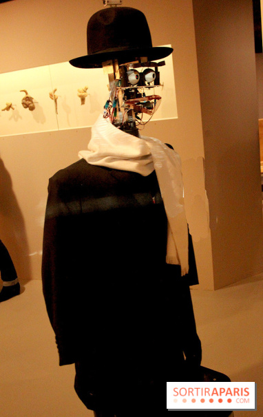 Persona, l'exposition terrifiante au Musée du Quai Branly