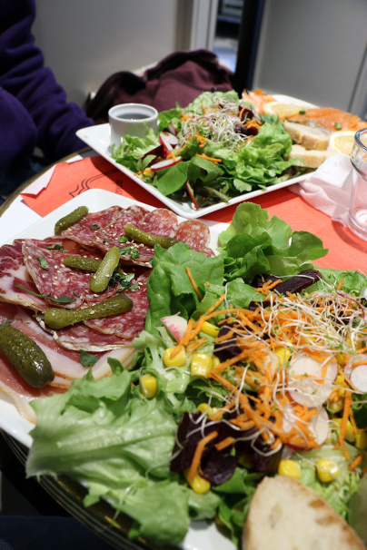 Biocoop Boétie inaugure son coin-repas