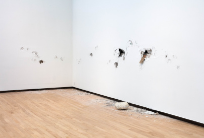 Joseph Grigely au Palais de Tokyo : une exposition sur l’accessibilité des lieux culturels