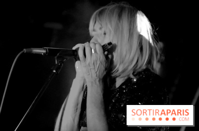 Kim Gordon en concert à Salò