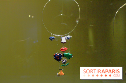 Niki de Saint-Phalle, collier Assemblage, 1975 - expo Bijoux d'artistes au Musée des Arts Décoratifs