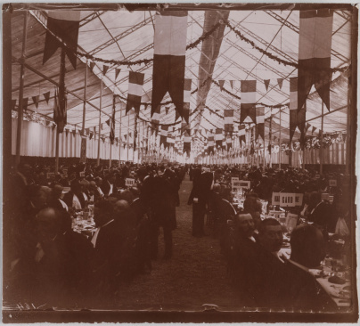 Éphéméride du 22 septembre à Paris : Le gigantesque banquet des maires de France aux Tuileries
