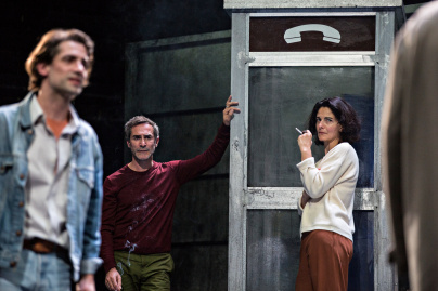 Le Pays Lointain au Théâtre de l'Odéon