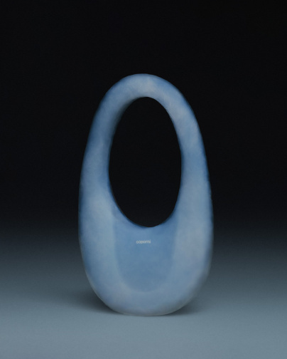 Paris Fashion Week 2024 : Coperni crée un sac à partir de 99% d'air !