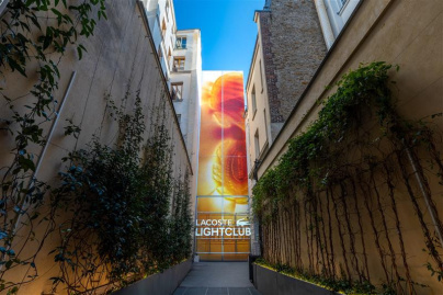 Lacoste ouvre un pop up expérientiel gratuit à Paris, entre mode, art et ateliers créatifs