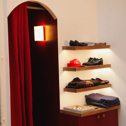 Kis Paris : le nouveau coffee shop - friperie branché du Marais