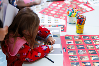 Le musée du Louvre organise une exposition gratuite sous la Canopée du Forum des Halles