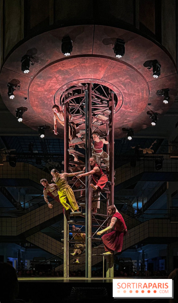 Babel, de Mourad Merzouki : le nouveau spectacle qui fait danser le Bon Marché Rive Gauche