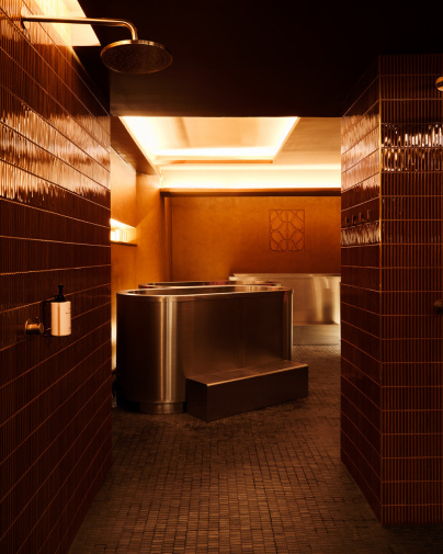 Sant Roch : le nouveau temple du bien-être de 400m2 à Paris avec sauna XXL et bains glacés