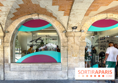 Fashion Week : une grande maison ouvre son pop-up de boissons wellness place des Vosges - avis