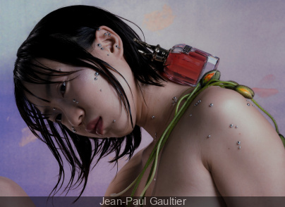 Paris Photo 2022 : une exposition photographique complète ouverte à tous au siège de la Maison Jean-Paul Gaultier