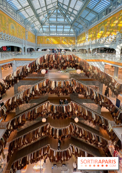 Paris à Poil(s) : carte blanche à l'artiste Charlie Le Mindu qui recoiffe la Samaritaine
