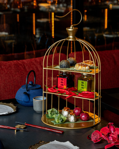 Un tea time d’exception sur un rooftop sur les Champs-Élysées chez Aqua Kyoto