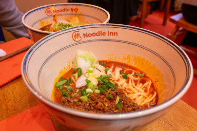 Noodle Inn : un restaurant immersif de street food chinoise à Opéra Paris