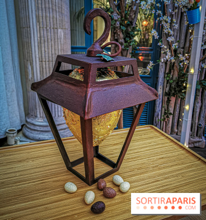 Le réverbère de Pâques 2020 du Westin Paris Vendôme par Florence Lesage