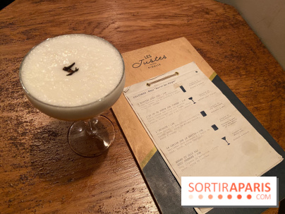 Les Justes, un bar à cocktail arty à Paris