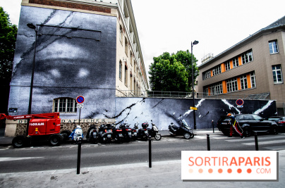 Hommage à Adama Traoré : l'artiste JR dévoile un collage géant à Paris, les photos