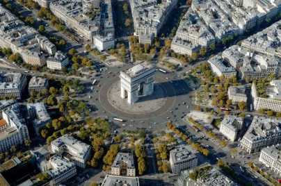 Paris : les Champs-Elysées change de visage pour les Jeux Olympiques de 2024