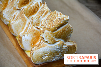 Un bar à glaces et un dessert dans un train de la Félicita