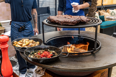 Quai Ouest sur Seine, la brasserie avec barbecue