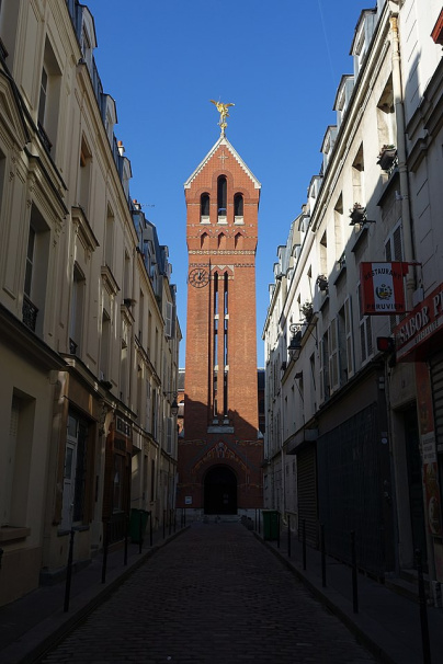 Le saviez-vous : quelle est cette église en briques rouges qui domine le 17e arrondissement ?