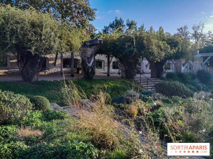 Issy - parc de l'île Saint Germain et Tour aux figures 