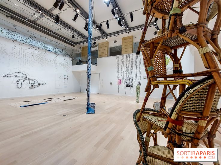 Le synthétique au cœur de l’humain, nos photos de l'expo au Centre culturel canadien